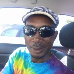 Meet your Posher, Kaleed